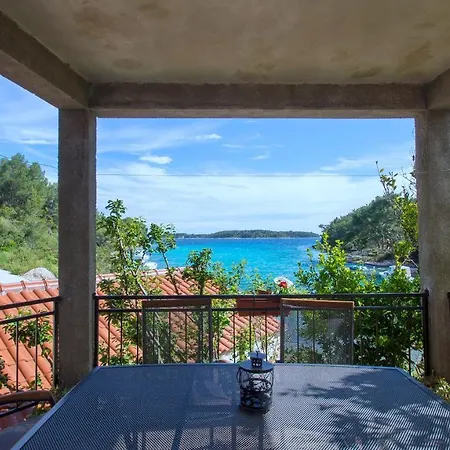 Slatina Bay * Vela Luka