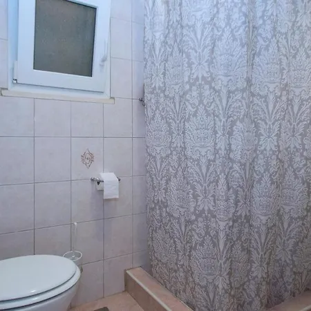 Slatina Bay Vela Luka